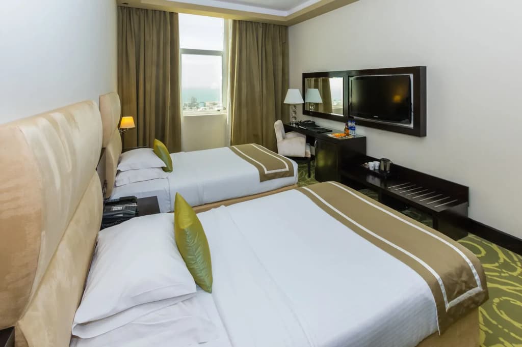 Sunday Mangrove Corniche Hotel - photo 9