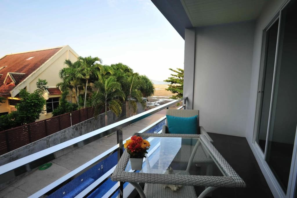Chalong Beach Front Residence - photo 16