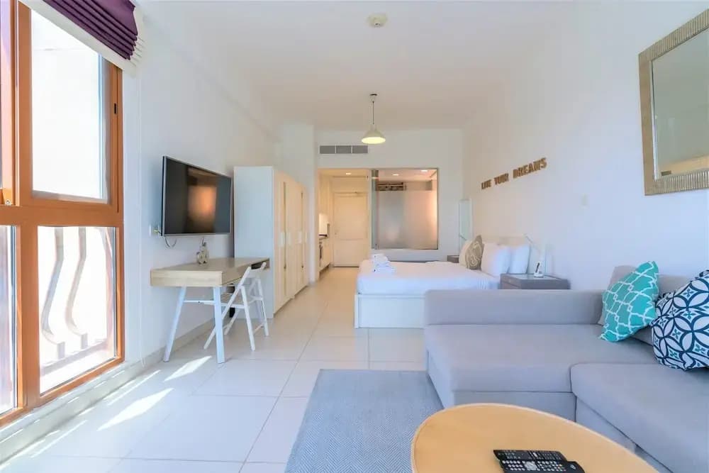 Luxurious Studio With Breath-taking Palm Views - photo 3