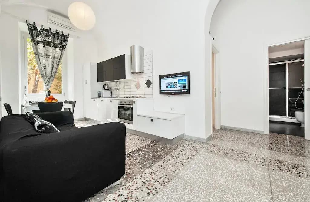 Apartment Black & White - photo 11