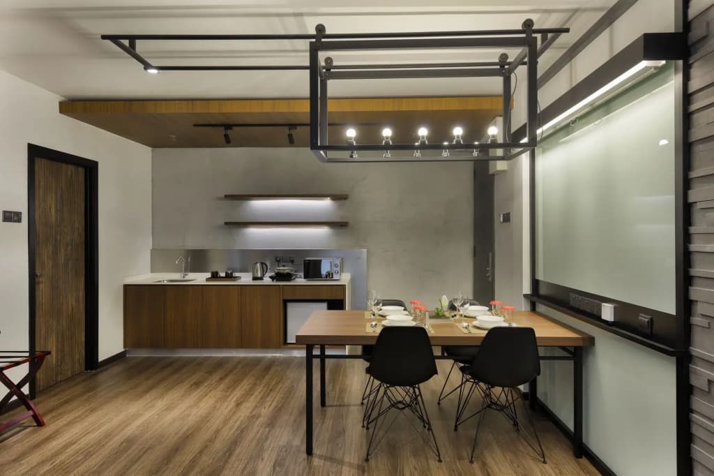 The Granite Luxury Hotel - photo 14