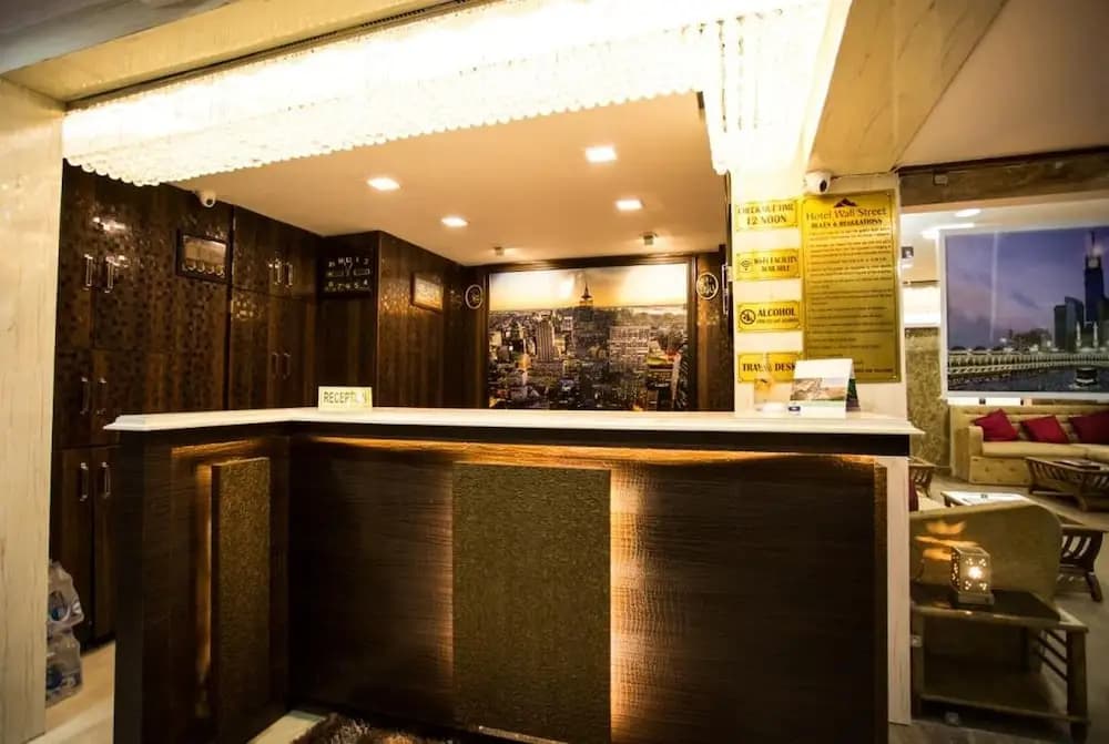 Hotel Wallstreet - photo 2