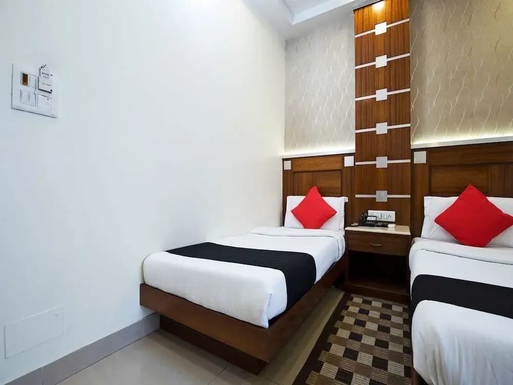 Capital O 312 Hotel Aster Inn - photo 6