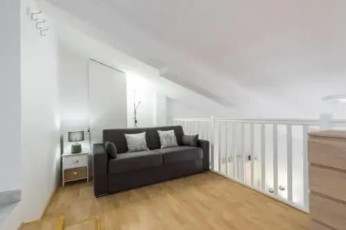 Massena Square - 1 Bdr Duplex With Ac - photo 4