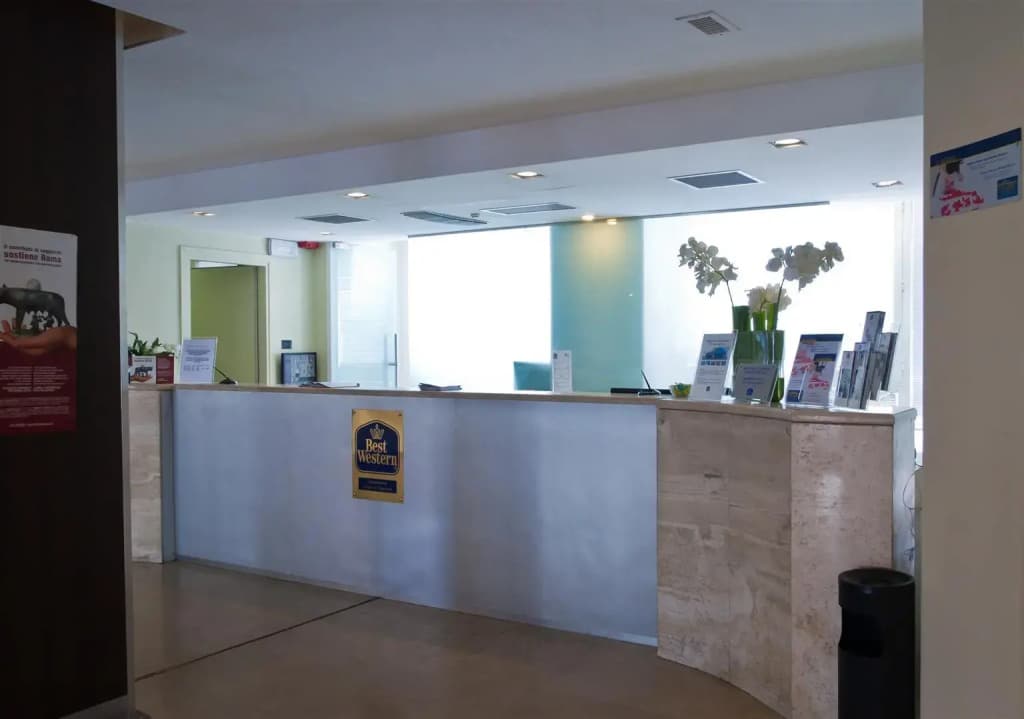 Hotel Roma Tor Vergata - photo 2