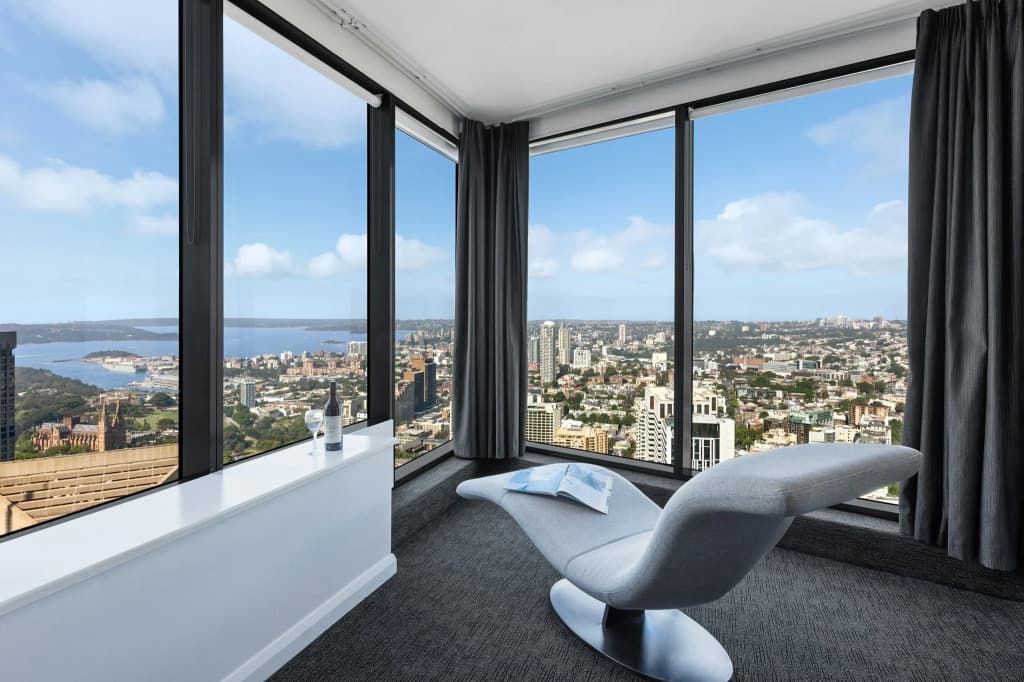 Meriton Suites World Tower - photo 48