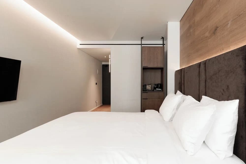 Blanco Athens Aparthotel - photo 4