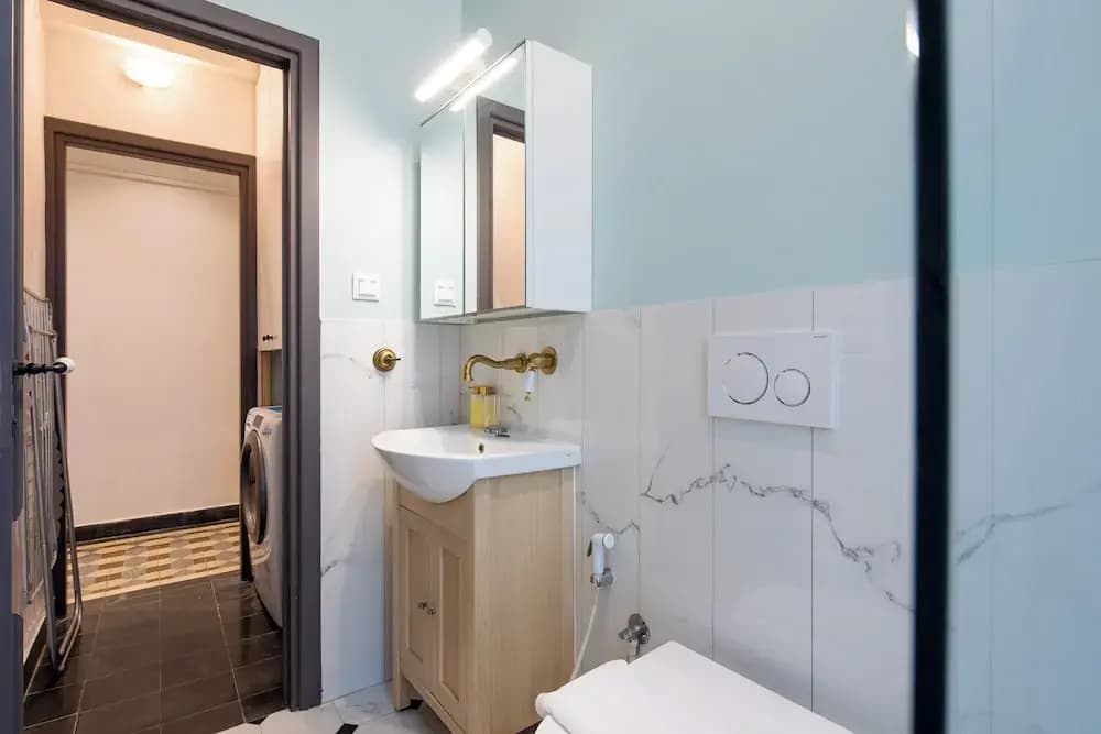 Meadows - Luxury 3-Bedroom Apt in Athens - photo 9