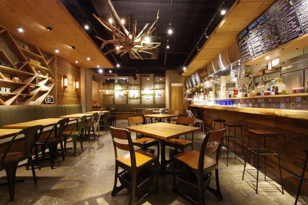 Ark Hostel & Cafe Dining - photo 22
