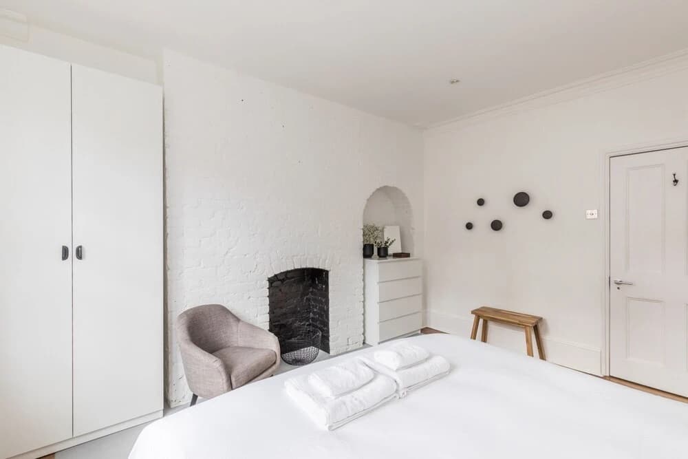 Eson2 - Charming 3 Bedroom Flat in Chelsea - photo 6