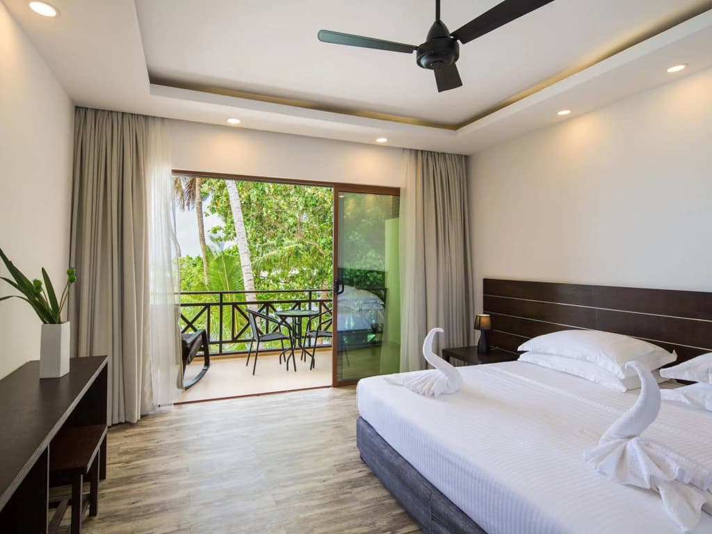 Canopus Retreat Thulusdhoo - photo 5
