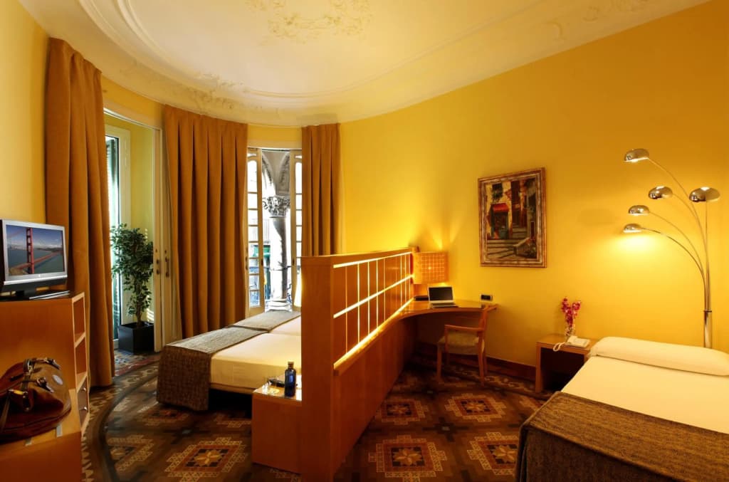Nouvel Hotel - photo 28