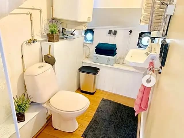 Romantic Houseboat - photo 4