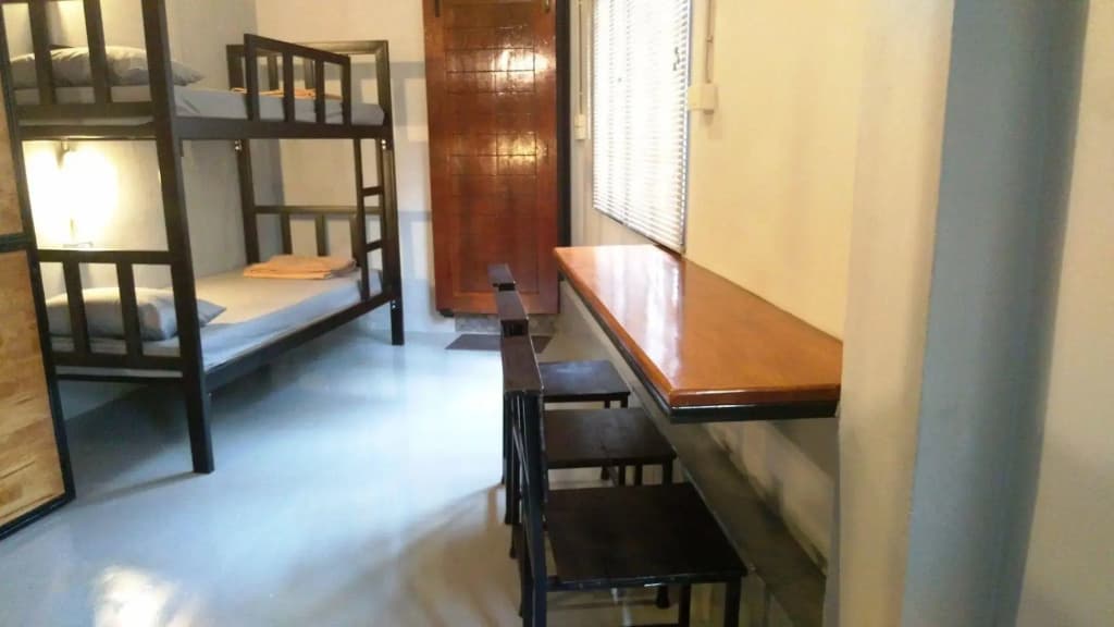 Baan hostel - photo 3
