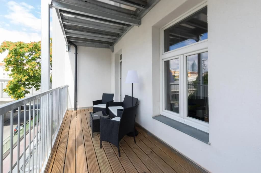 Spacious Apartment in Center with Terrace - photo 10