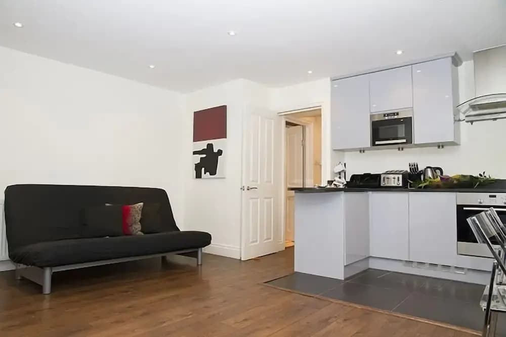 Comeragh Road Apartment - photo 14