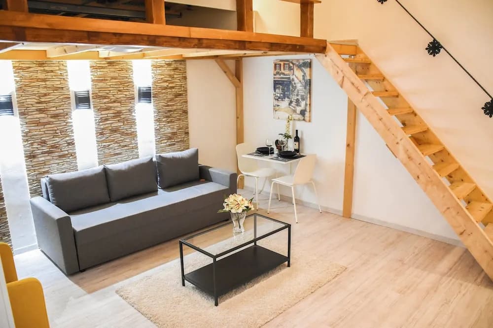 Cosy flat with balcony - photo 9