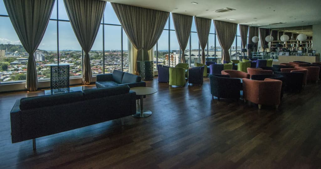 Borneo Vista Suites Hotel - photo 10