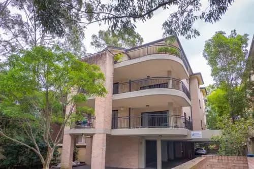 Parkside Apartments on Thomas Street - main photo