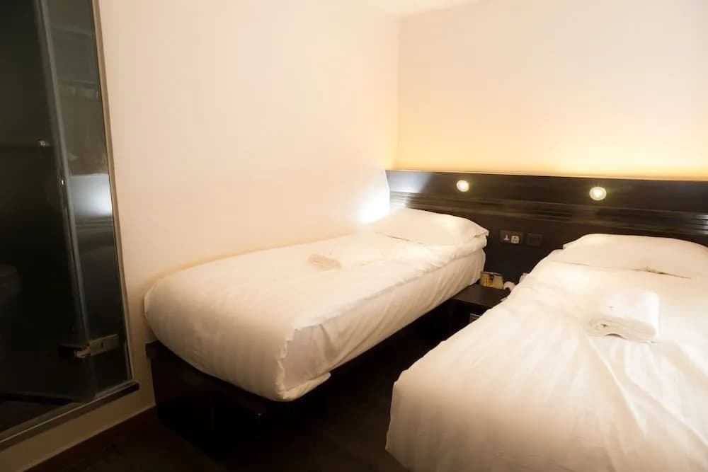 Welcome Inn - photo 19