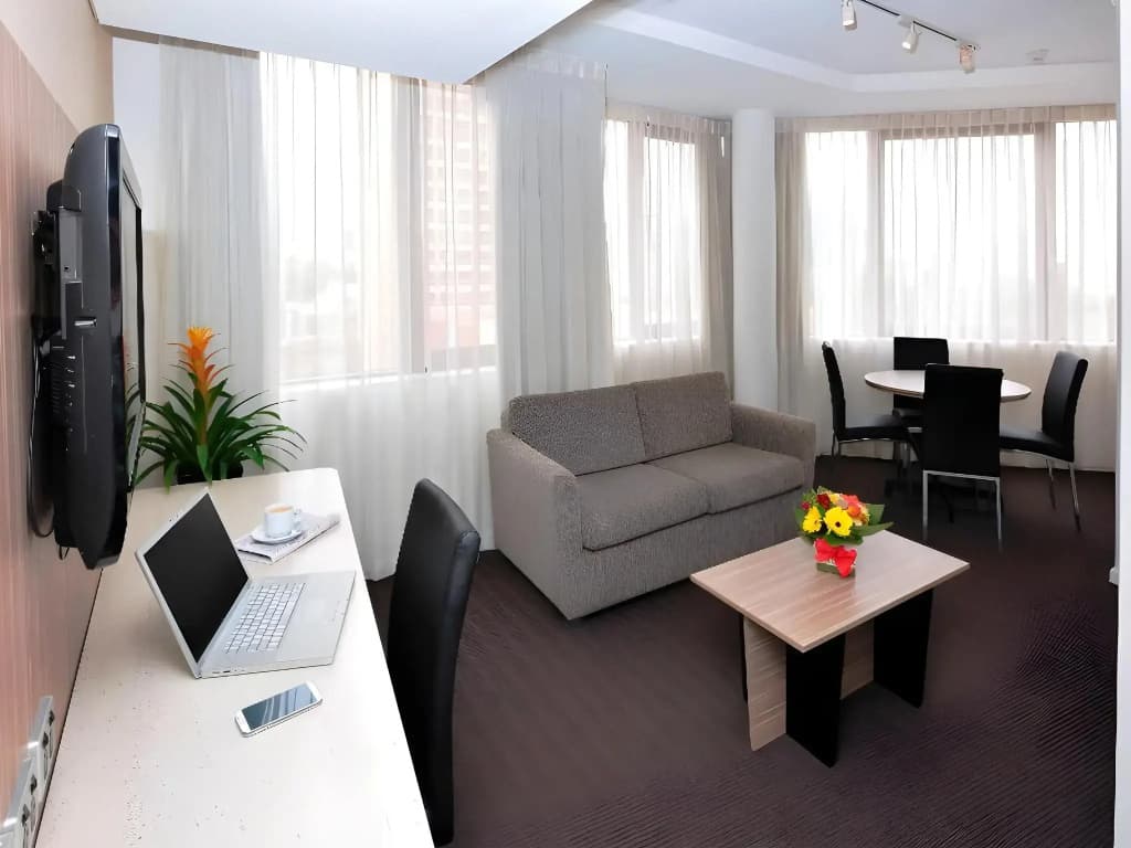 Metro Hotel Marlow Sydney Central - photo 37