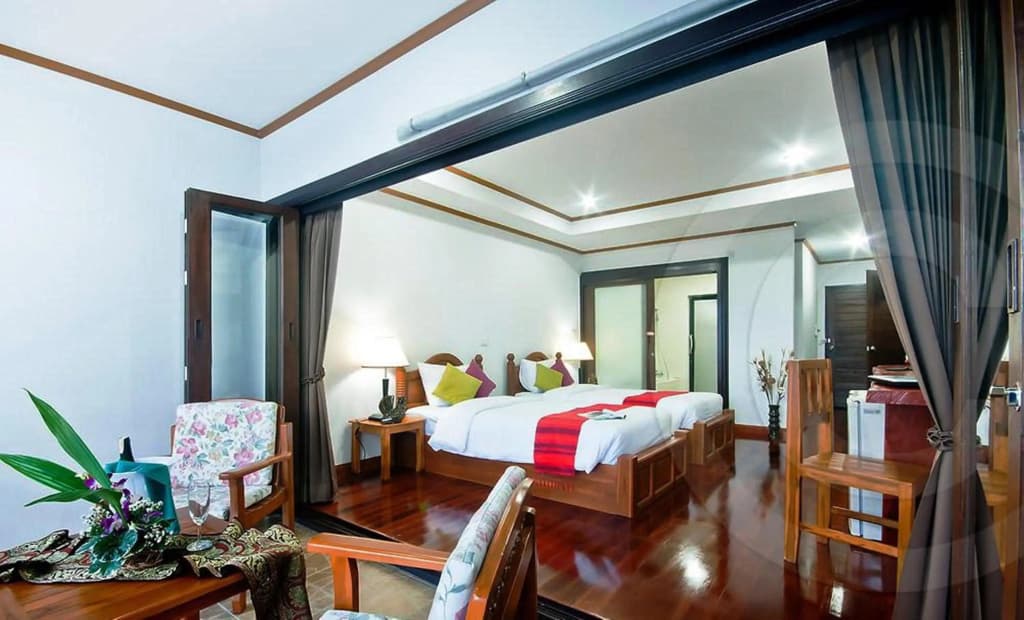 Lipa Bay Resort - photo 2
