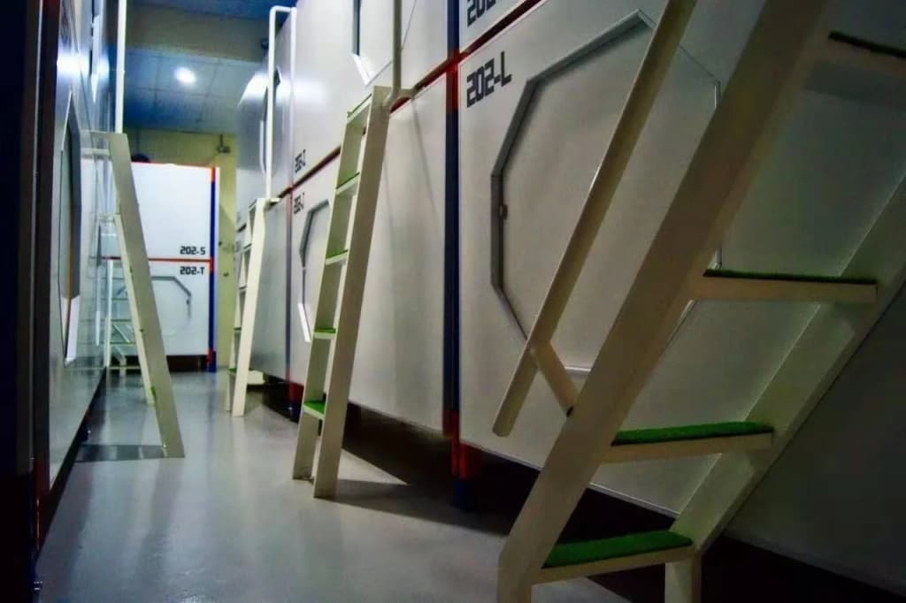 Tripod Hotel - Hostel - photo 8