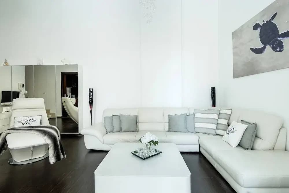 Unique 1BR Loft in Dubai Marina! - photo 5