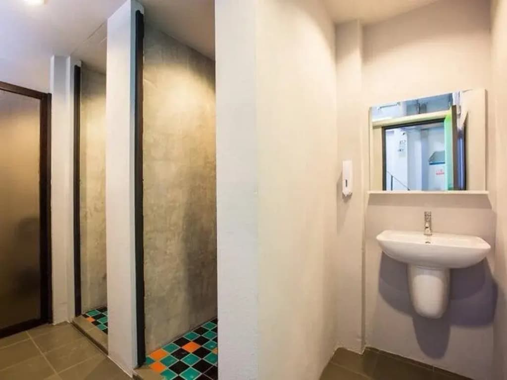 The Virgo Hostel - photo 8
