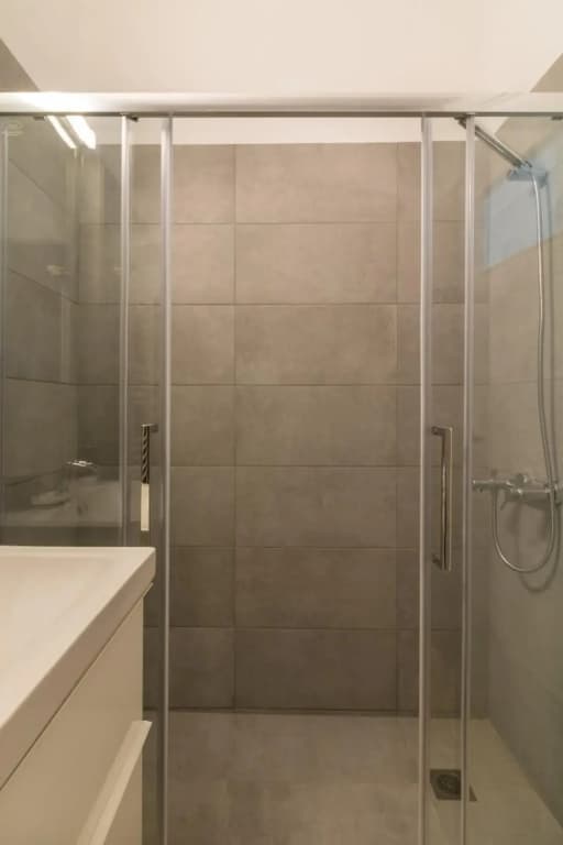 Brand New Apartment in the heart of Athens - photo 7
