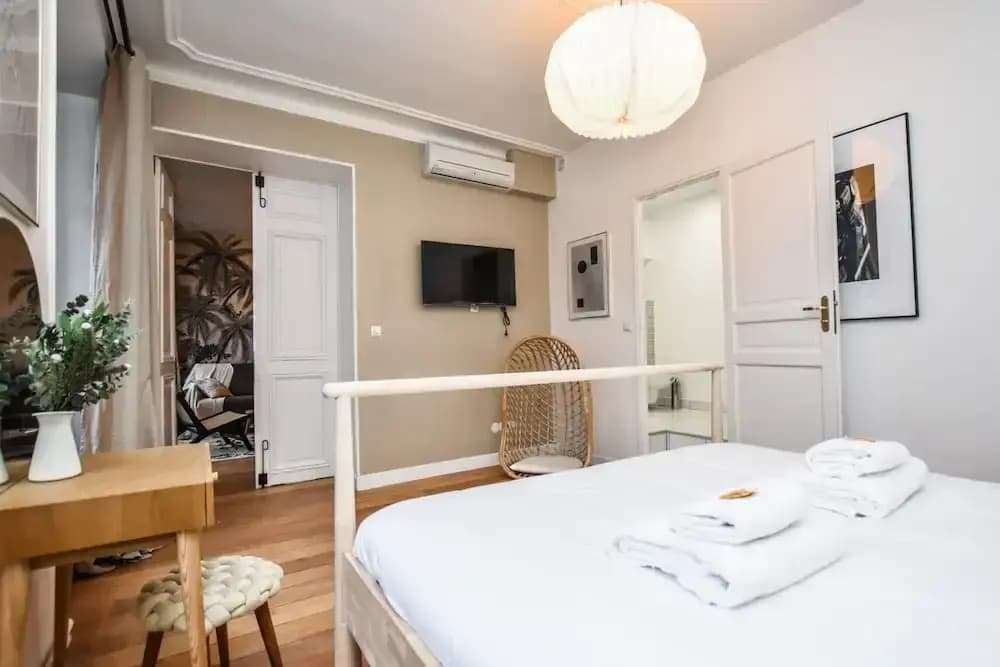 Chic Apartment - 3br/8p - Canal Saint-martin - photo 3