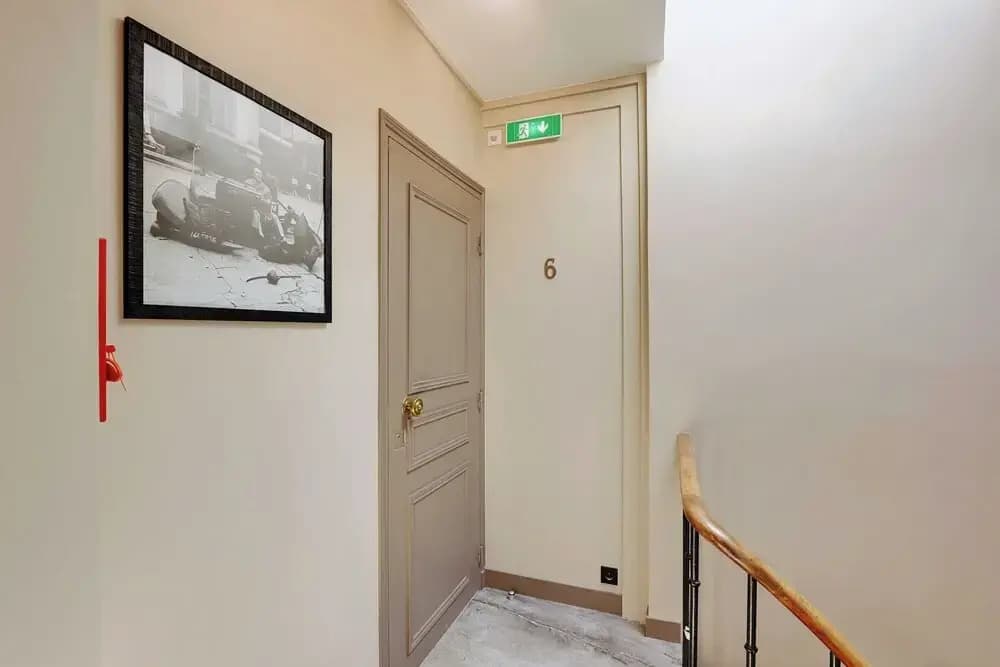 Amazing 2bd/6p apt With A/C - Bastille - photo 11
