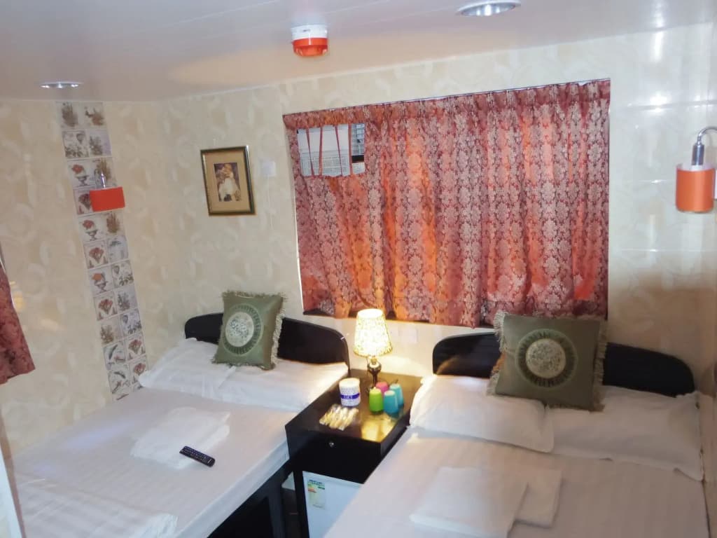 New London Hostel - photo 12