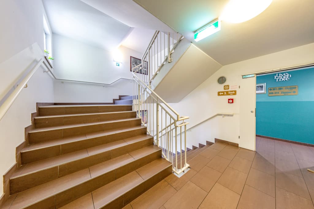 A&T Hotel & Hostel - photo 36