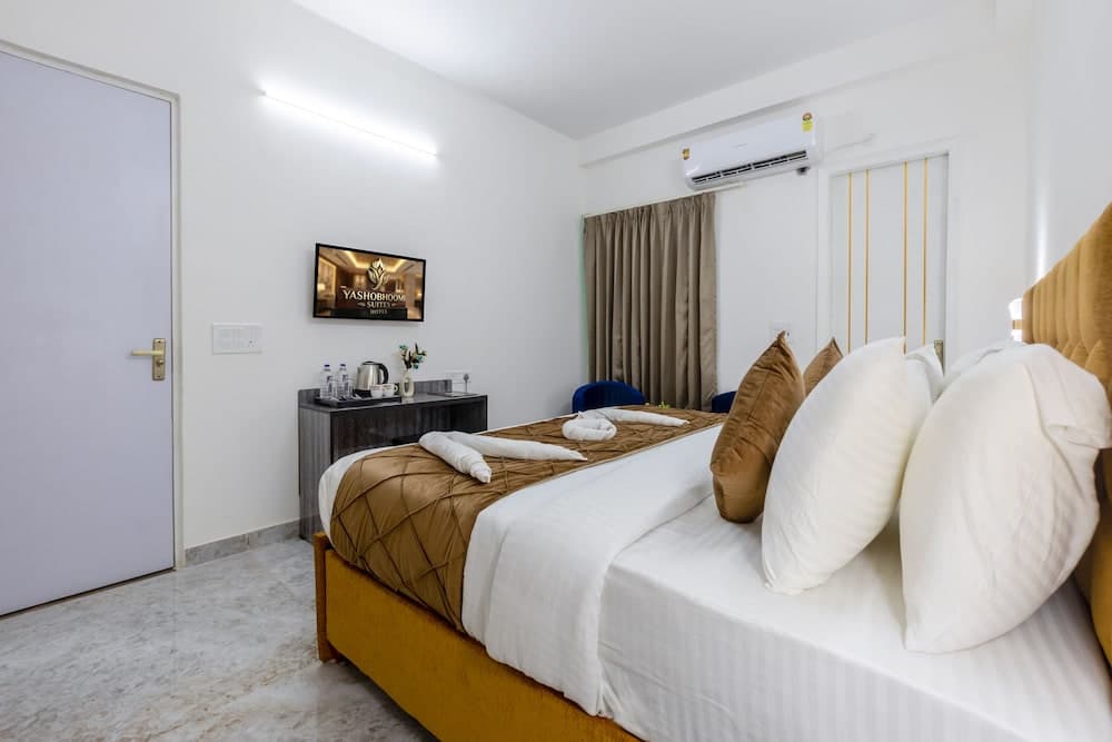 Yashobhoomi Suites near Yashobhoomi Convention Centre - photo 19