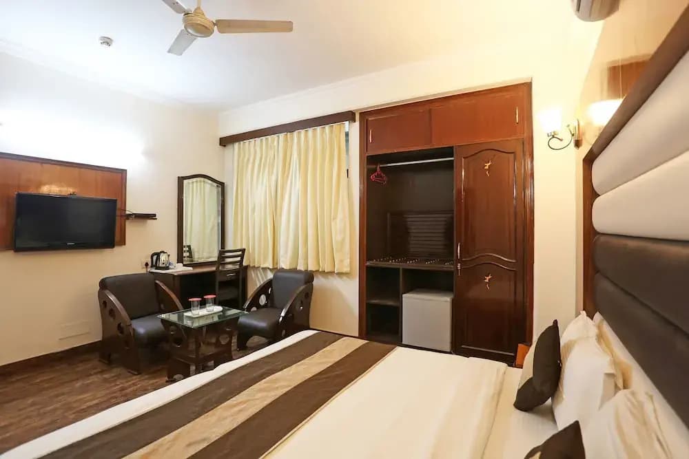 Hotel Zara Grand - photo 7