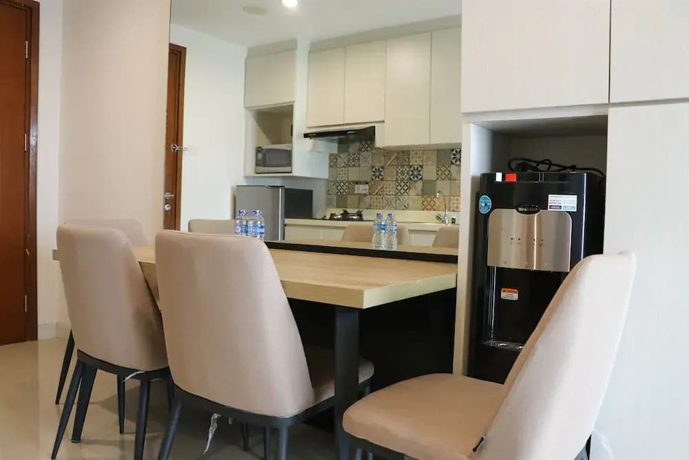 Scenic And Homey 2Br Signature Park Grande Apartment - photo 2