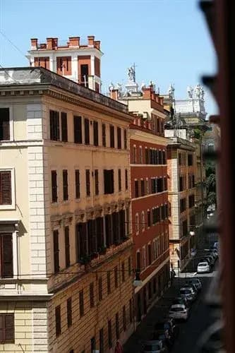 Mr Rome - main photo