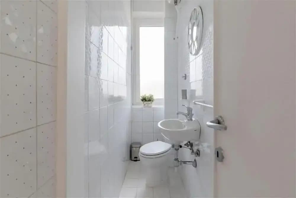 San Pietro Roomy Flat - photo 9