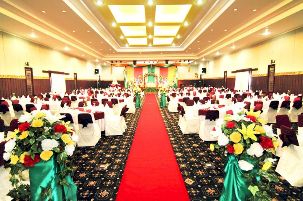 Nirmala Hotel and Convention Centre - photo 16