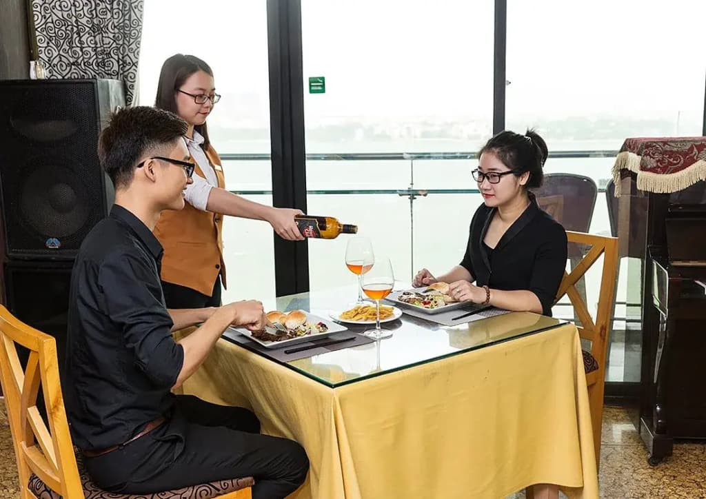 Sunset Westlake Hanoi Hotel - photo 28