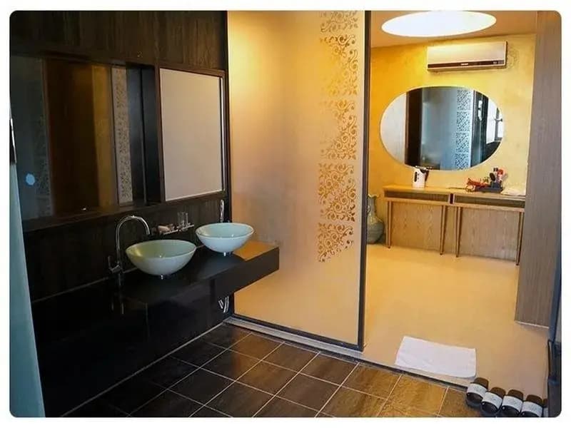 Ritz Seoul Hotel - photo 10