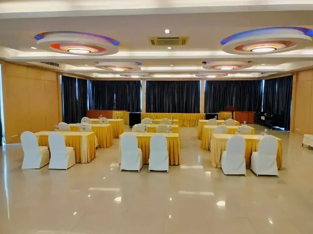 Dragon Beach Resort Jomtien Pattaya - photo 17