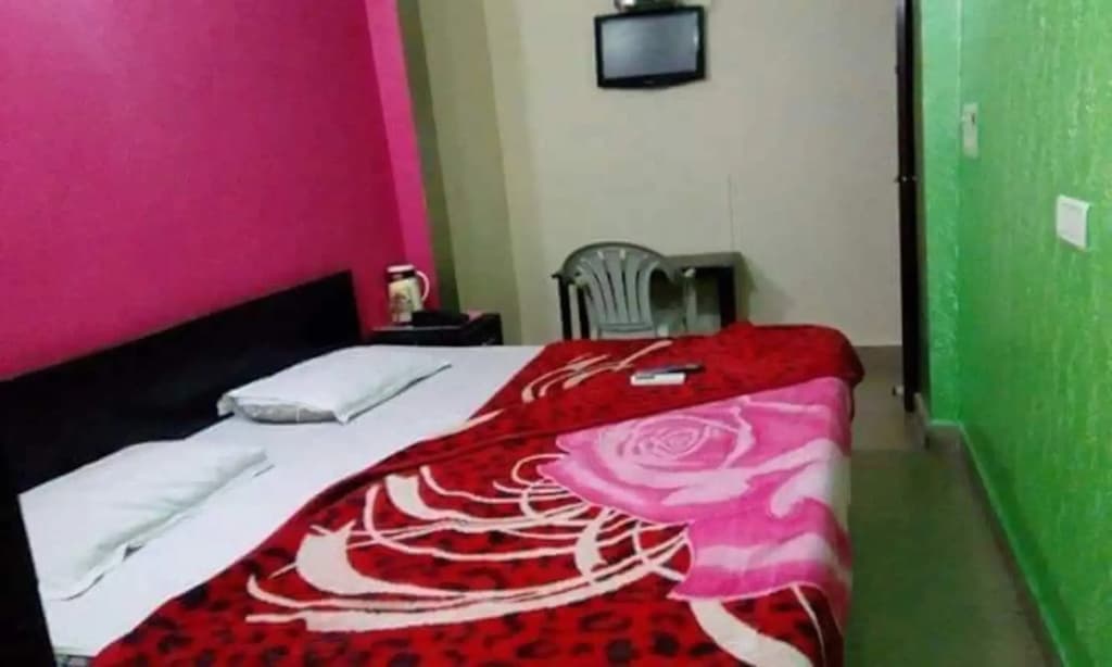 Delhi Inn - photo 2