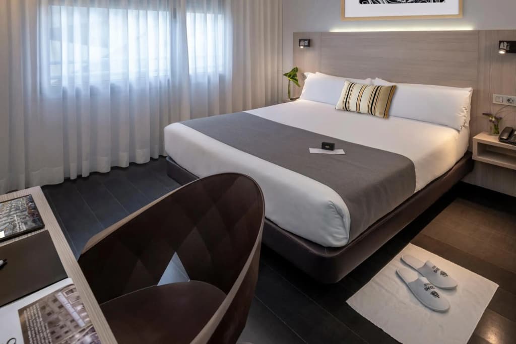 Hotel SERHS Rivoli Rambla - photo 26