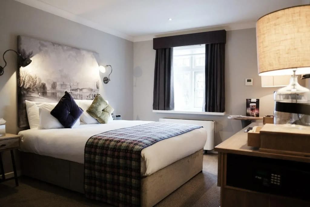 The White Hart Hotel - photo 34