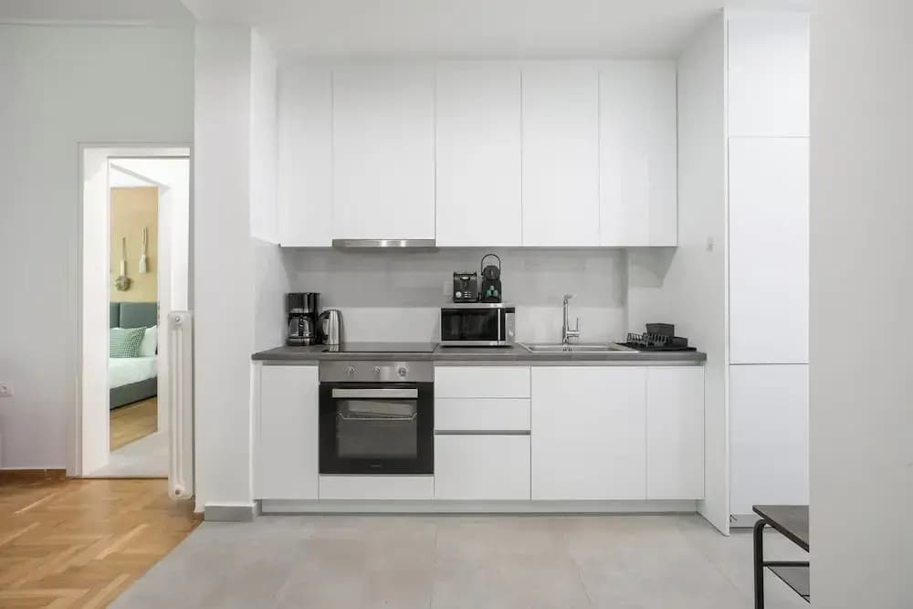 Mellow 2-Bedroom Apartment in Athens - photo 13
