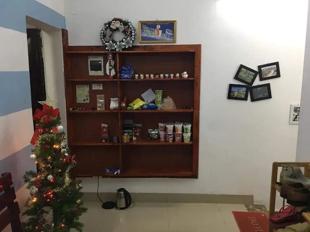 Meow Hostel - main photo