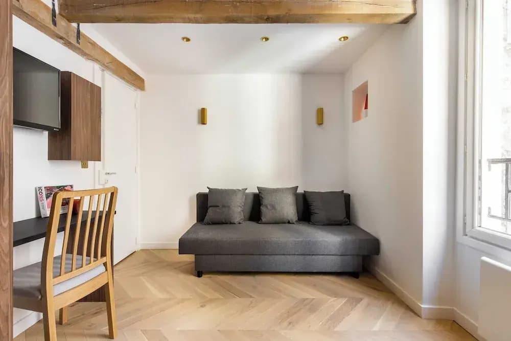 Studio in the Heart of Paris Batignolles - photo 6