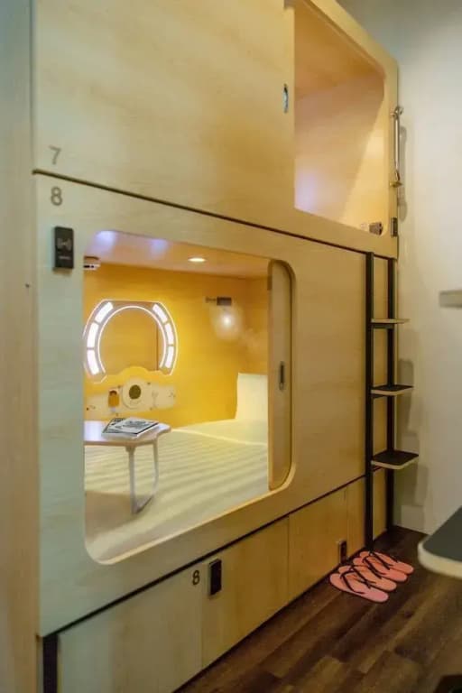 Luma Casa Capsule Hotel @ Setia Alam - photo 16